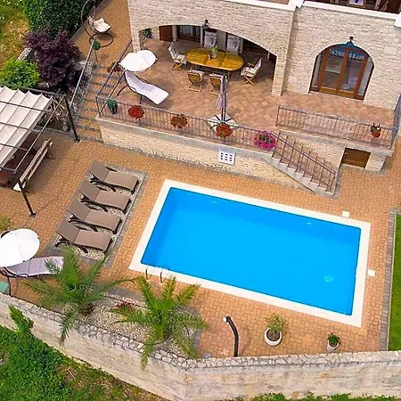 Hotel Maya Comfortable 3*